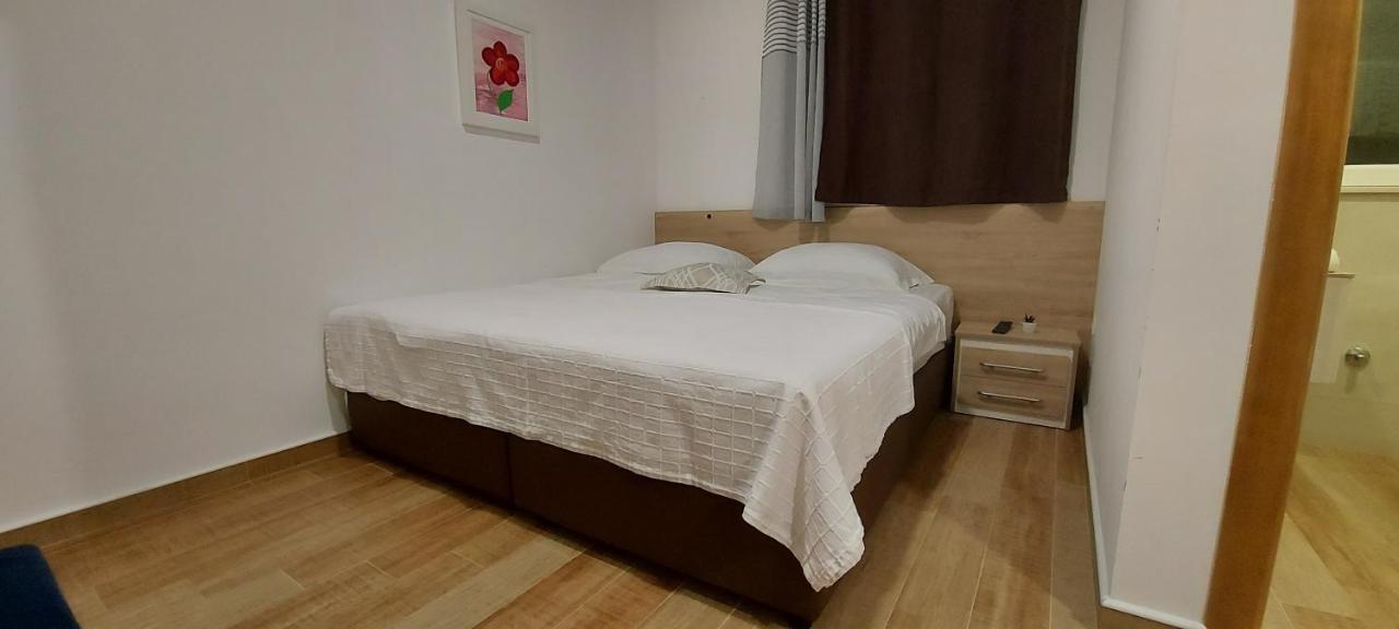 Apartmani Barka Неум Екстериор снимка