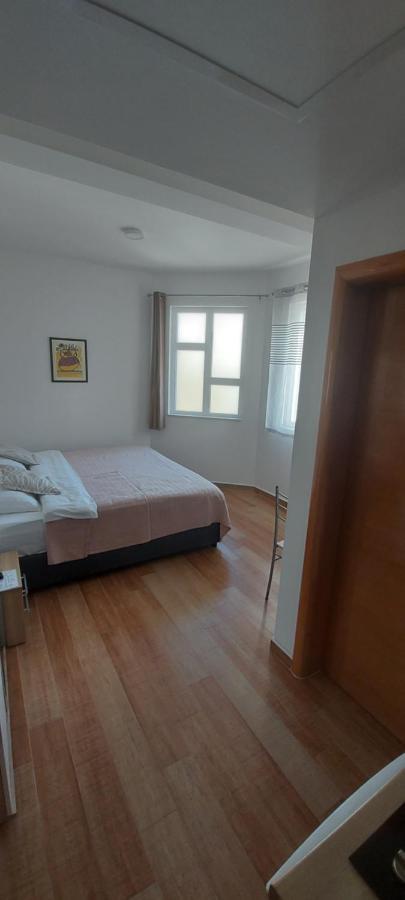 Apartmani Barka Неум Екстериор снимка